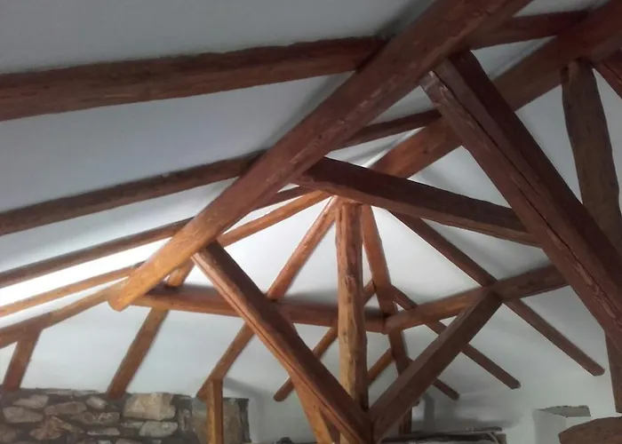 Linos Traditional Hébergement de vacances *