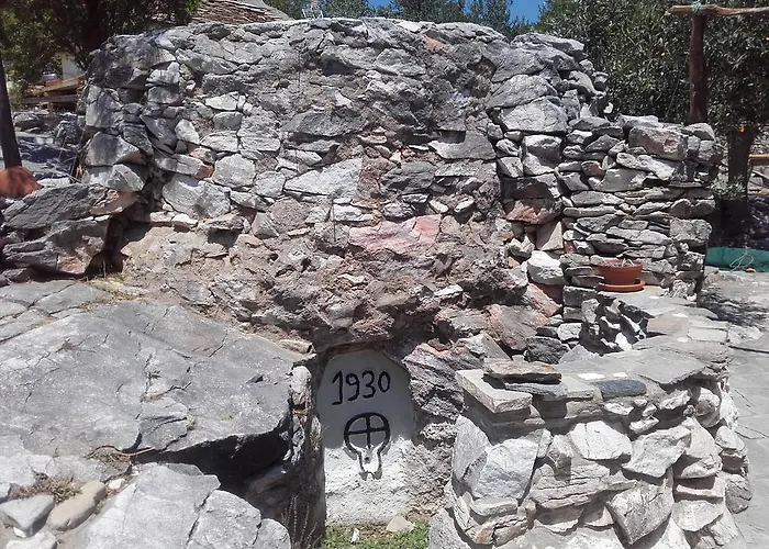 Linos Traditional Hébergement de vacances *